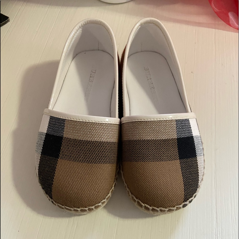Burberry shoes